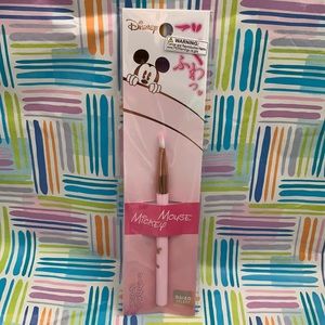 Mickey Mouse pink lip brush